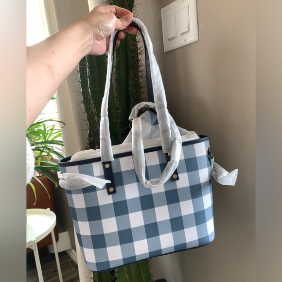 NWT Michael Kors Jet Set Travel Small Drawstring Reversible Tote Bag Navy - Picture 2 of 8